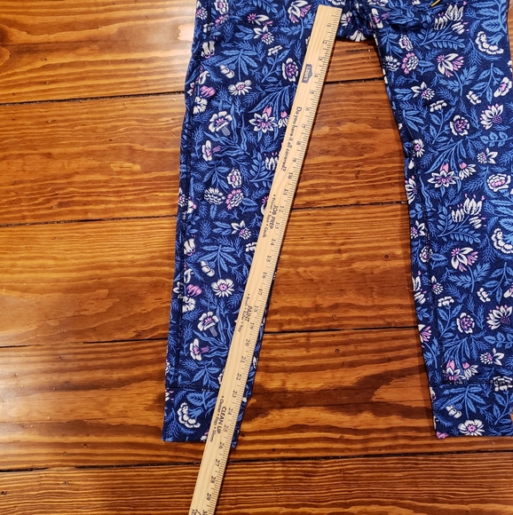 Aerie Chill Play Move Drawstring Leggings, Blue & Pink Floral, Size L (Regular) - Picture 4 of 7